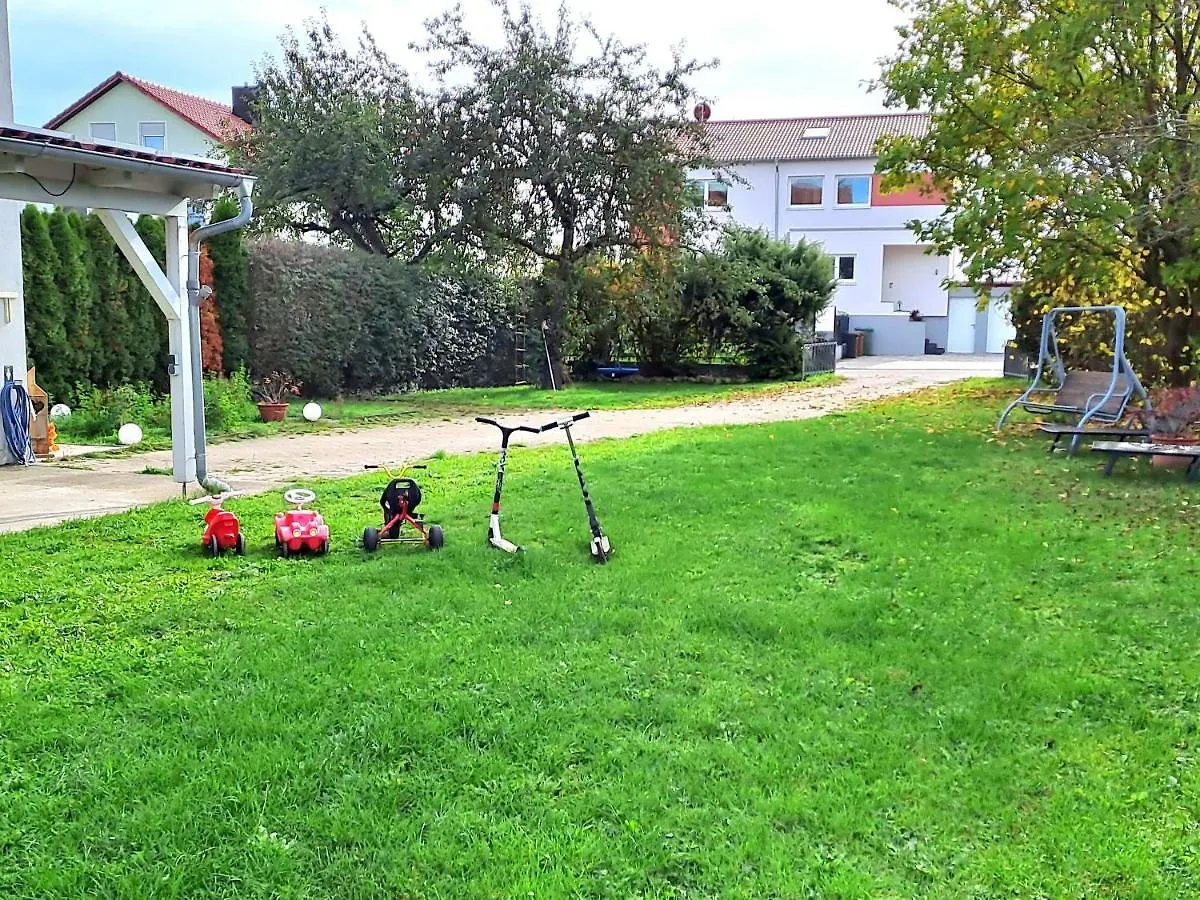 Haus Am See Muhr am See بيت للعطل